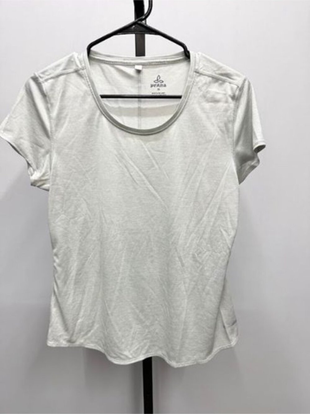 Prana Light Grey Scoop Neckline Short Sleeve Tee